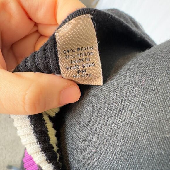 Vintage Striped Sweater \ Y2K 2000s Retro Pink and Black Striped Sweater - Picture 6 of 7